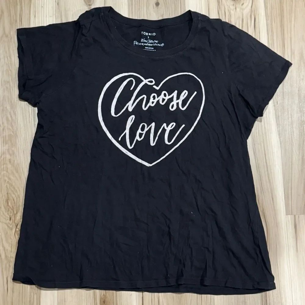 Torrid Black Short Sleeve Choose Love Tee Shirt Women’s 2XL